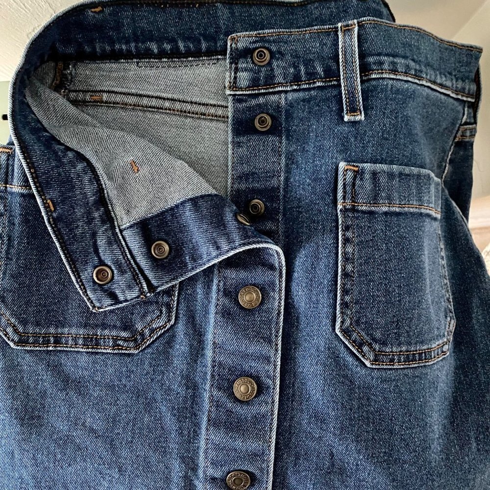 Levis Snap Front Denim Jeans Skirt with Pockets Size 27 - Picture 8 of 9